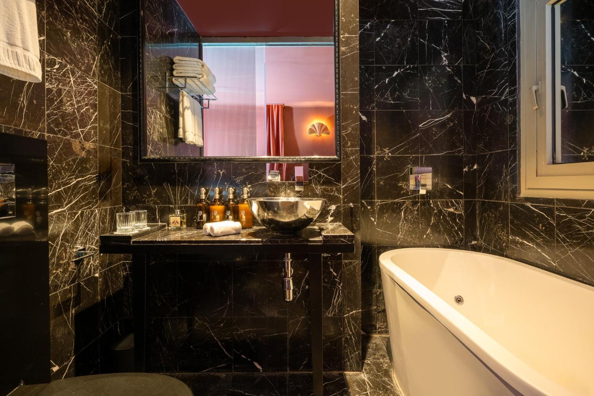 Hotel Casa Suzanna Tel-Aviv Eksteriør billede
